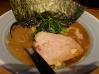 「魚介ラーメン」@横浜家系濃厚とんこつラーメン 竹取家の写真