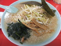 「ネギラーメン・硬めコッテリ」@ラーメンショップ 真岡店の写真