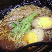 「醤油らーめん700円・味玉100円」@ラーメン福屋 矢口店の写真