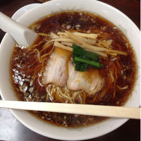 「ラーメン(大盛・麺硬)」@ラーメン若貴の写真