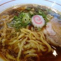 「中華そば　690円」@横浜中華そば 維新商店の写真