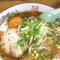 「新博多ラーメン」@めんめん・かめぞうの写真