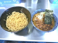 「かれあつ　並+肉増し」@三代目 狼煙の写真