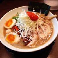 「新あわせ味」@彩色ラーメン きんせい 高槻駅前店の写真