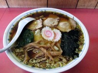 「ワンタンメン（大盛）」@栄楽の写真