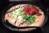 「ピリ辛きのこ肉味噌らーめん(中辛)大盛(800円＋100円)」@麺や 楓の写真