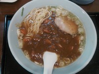 「カレーラーメン ￥680」@新ちゃんラーメンの写真