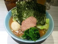 「MAXらーめん　900円」@横浜家系らーめん 武虎家 綱島店の写真