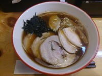 「重ね仕込み醤油らーめん肉増し」@ら～めん 桜食堂。の写真