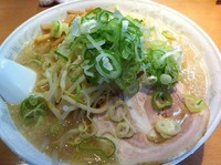 「醤油らーめん680円（クーポンで大盛り無料）」@旨みこってりらーめん 鐵 TETSU 千葉分店の写真
