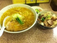 「塩ラーメン×チャーシュー丼」@ラー麺専門店 こしがやの写真