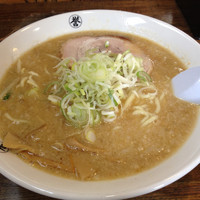 「みそラーメン中盛(硬め、濃いめ、脂普通)」@こってりらーめん 誉の写真
