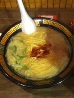 「天然とんこつラーメン」@一蘭 新宿中央東口店の写真