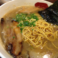 「魚介豚骨醤油らーめん大盛」@麺屋 三四郎の写真