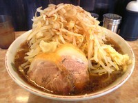 「らーめん(中) かため 野菜増々 にんにく少し」@肉汁らーめん 公 kimiの写真