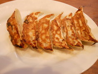 「タンギョウ」@トナリ 池袋西口店の写真