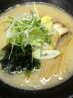 「白みそらーめん【７５０円】・大盛り【１００円】」@らーめん龍寿の写真