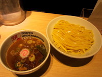 「つけめん（濃厚）M」@TOKYO UNDER GROUND RAMEN 頑者の写真