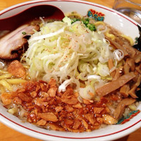 「背あぶら正油+特盛」@味箪笥の写真