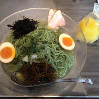 「ソラのうちなーぬ縁ぬ冷麺」@ソラノイロ ARTISAN NOODLESの写真