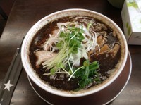 「二代目 黒 800円」@ラーメン専門店 E.Y 竹末の写真