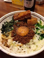 「トロ豚まぜそば052 1080円」@麺 酒 やまのの写真