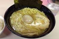 「しょうゆ極壱ラーメン＋味玉＋ライス小」@らーめん 極壱の写真