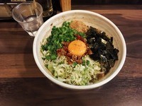 「わいず流台湾まぜそば」@神田ラーメン わいず 神田本店の写真