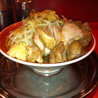 「小ラーメン豚入り (野菜、脂、ニンニク) ¥750-」@ラーメンタロー 大森の陣の写真