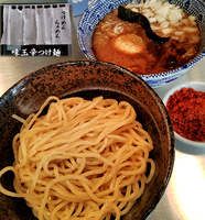 「辛つけ麺＋味玉＋玉葱ﾏｼ（1,000円）」@三代目 狼煙の写真