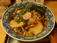 「栄町ブラック」@彩色ラーメン きんせい 総本家 高槻栄町の写真