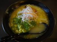 「鶏らーめん」@鶏がらラーメン 門扇 西浦店の写真