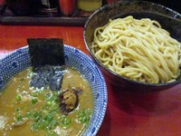 「つけ麺（中盛）」@二代目狼煙 本店 葉隠製麺の写真