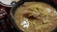 「まりお背脂とんこつラーメン濃度7トントロ　1350円」@まりお流らーめんの写真