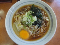 「月見そば330円」@爽亭 JR熱海駅 伊東線ホーム店の写真