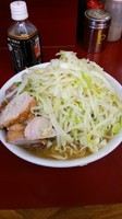 「小豚野菜ニンニク」@ラーメン二郎 相模大野店の写真