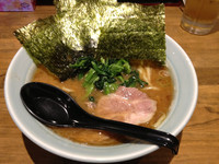 「魚介ラーメン」@横浜家系濃厚とんこつラーメン 竹取家の写真