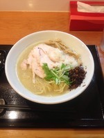 「濃厚鶏そば塩肉増し」@鶏そば 七星の写真