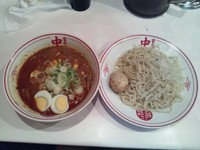 「冷し五目蒙古タンメン＋半熟玉子」@蒙古タンメン 中本 大宮店の写真