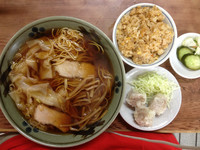 「ワンタンメン、しゅうまい、半チャーハン」@巴家料理店の写真