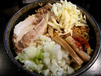 「カレーまぜそば（大）＋肉増し＋チーズ2枚」@狼煙 〜NOROSHI〜の写真