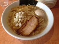 「味玉鶏煮干しらーめん 大盛り (本日の煮干はイカです)」@麺家 一鶴の写真