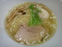 「塩ラーメン＋味付け玉子」@ROOSTERの写真