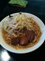 「ラーメン並 太麺」@島系本店 舞鶴店の写真