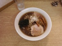 「醤油らーめん」@麺処 あずきの写真