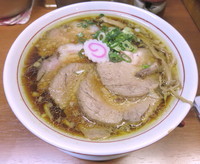 「肉増し中華そば　大盛」@横浜中華そば 維新商店の写真