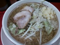 「ラーメン小　ニンニクアブラカラメ　580円」@ダントツラーメン 高松一番店の写真