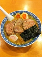 「特製中華そば大盛り」@中華そば 青葉 相模原店の写真