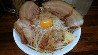 「肉増しませそば 塩 ニンニク アブラ チーズ カラメ」@麺処 MAZERUの写真