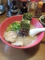 「ラーメン＋高菜＋ニンニク＋替え玉」@元祖長浜 大学ラーメンの写真